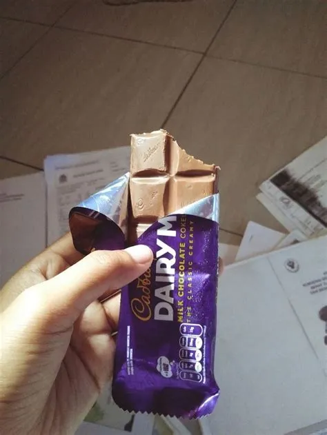 van Baiq putri op Pin buatan Anda