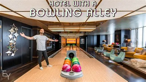 This Unique Hotel Suite has a Bowling Alley! | Palms Resort Las Vegas ...