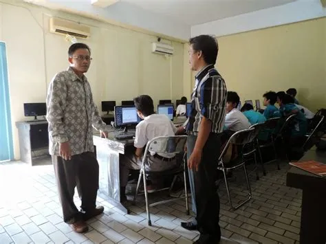 AKREDITASI SMK RESPATI 1 TAHUN 2014