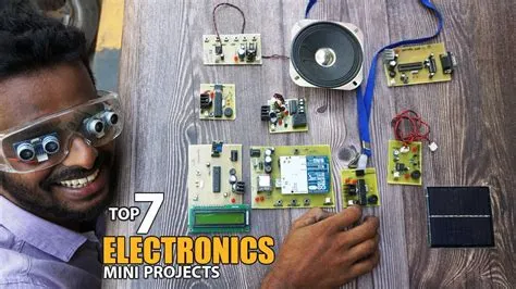 Top 7 Simple but Useful Electronics Mini Projects - YouTube