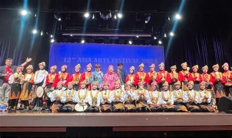 Tim Tari SMP Islam Al-Ikhlas Raih Medali Emas di Asia Arts Festival ...