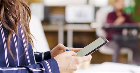 Overcoming Classroom Distractions for Successful Online Learning