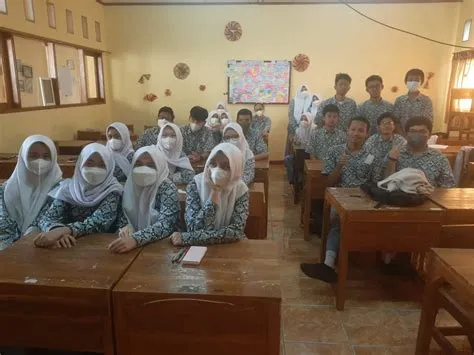 13 Siswa SMAN 2 Depok Melesat ke OSN Provinsi