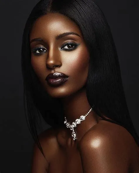 Kamit beauty💕👸🏾 Kamit-model : Senait Gidey IG : @senaitgidey ...