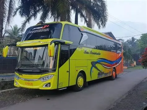 Sewa Bus Pariwisata Jember Harga Termurah 2022