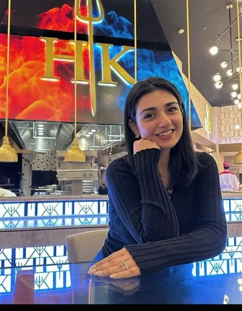 by Womanity on Glowing Skin | Business casual outfits for work ...