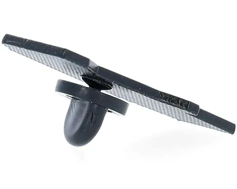 Retro Gaming Arcade Heart Metal Enamel Pin | Hatstore.com