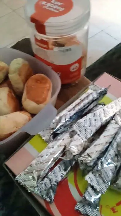 oleh2 khas jember - YouTube