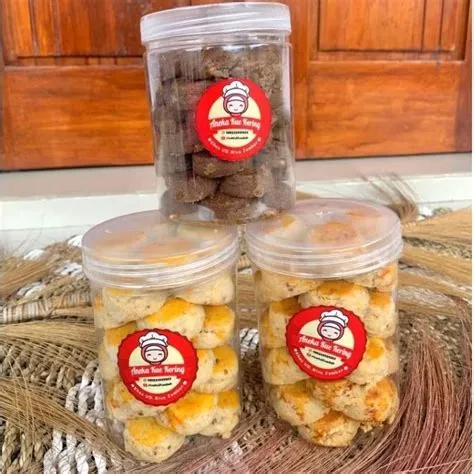 Jual KUE KACANG ROTI KACANG MONDE SAGU KEJU ASLI JEMBER +500 GRAM ...