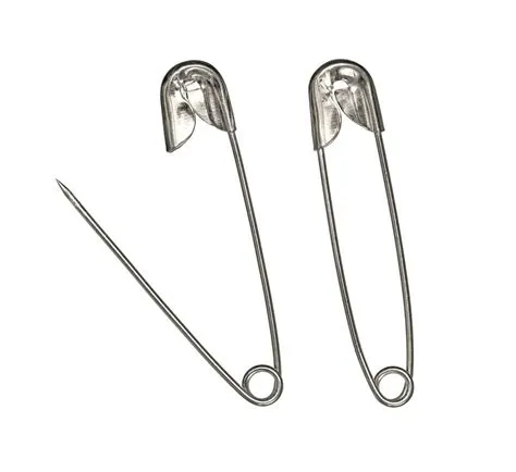 Safety pin definition and meaning | Collins English Dictionary