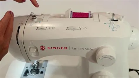 Singer Fashion Mate 3342 5 Threading & Winding a Bobbin - YouTube