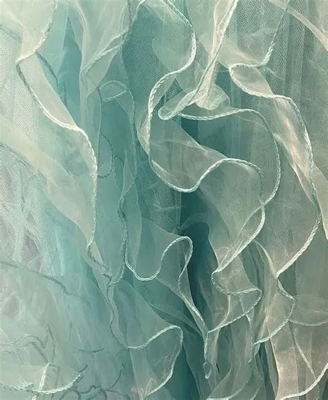 su Fall 2024 Handbags