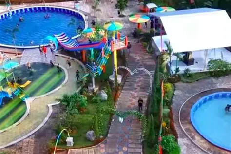 3 Wisata Terbaru di Jember Yang Baru Dibuka 2022, Ada Kolam Renang di ...