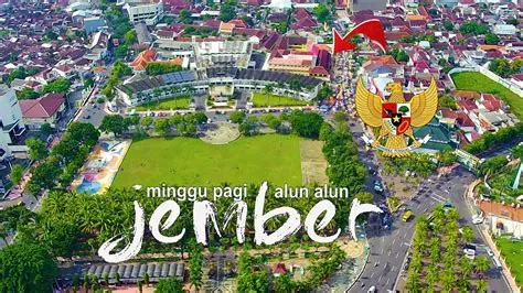 MINGGU PAGI ALUN - ALUN JEMBER " Jember Keren " - YouTube